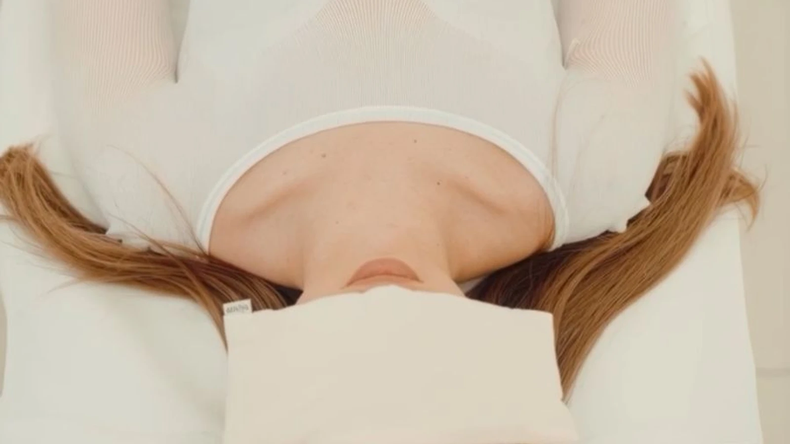 Klientka w kombinezonie do endermologii LPG w PRIVE Beauty & Hair Gdańsk