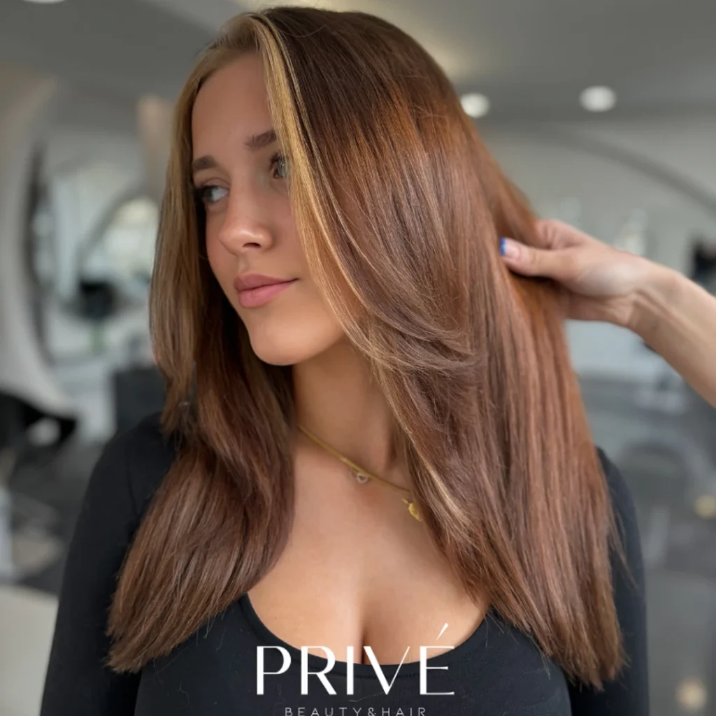 Koloryzacja włosów – naturalny blond w PRIVE Beauty & Hair w Gdańsku