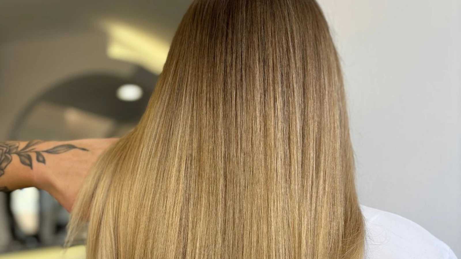 Pielęgnacja włosów podczas rytuału SPA w PRIVE Beauty & Hair Gdańsk